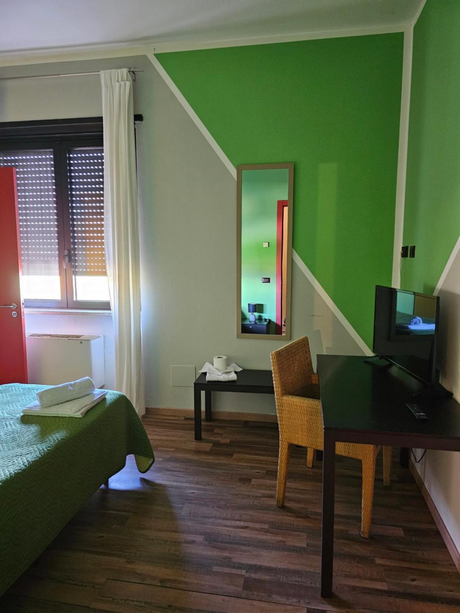 Hotel Arcadia None ภายนอก รูปภาพ